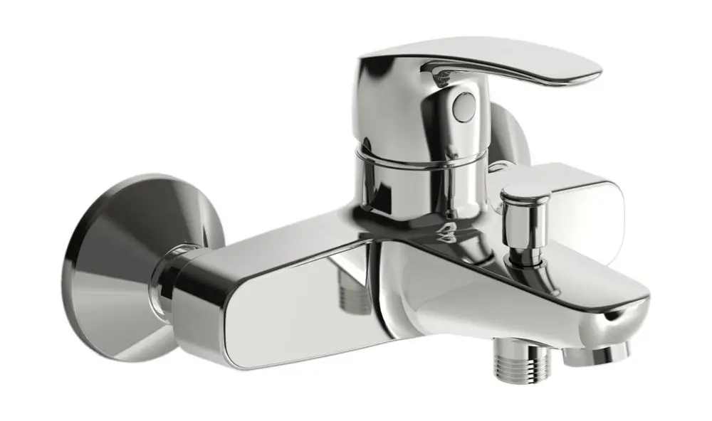 Einhebelmischer und Brausebatterie in Chrom-Ausführung, montiert an der Wand, mit klaren Linien und einfacher Bedienung, hergestellt von HANSA.